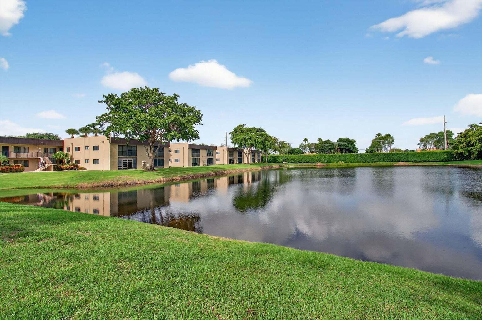 ASHLAND F CONDO - Residential