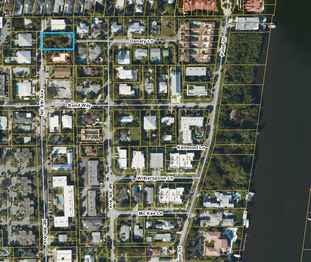 Photo of 1227 NE 8th Avenue, Delray Beach, FL 33483 (MLS # R11125144)