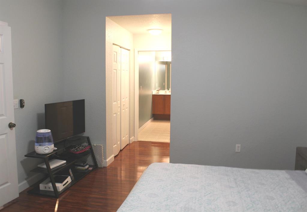 VICTORIA WOODS 3B - Residential