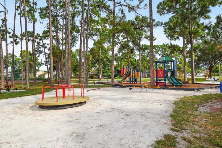 VICTORIA WOODS 3B - Residential