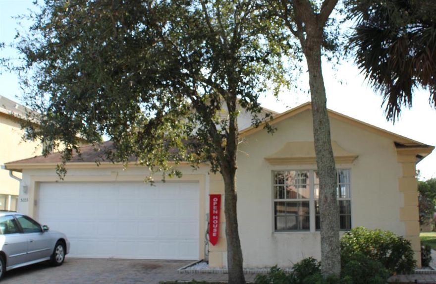 LISTING SHOWCASED 
IN VICTORIA WOODS! 
4 BEDROOM 2 BATH CBS RANCH STYLE CONTEMPORARY HOME WITH REMODELED BATH, TILE VICTORIA WOODS GATED COMMUNITY WITH GUARD HOUSE. LOADS OF AMENITIES INCLUDE CHILDRENS PLAYGROUND, COMMUNITY POOL, SPA, TENNIS COURTS, BASKETBALL COURTS, RACQUETBALL COURTS, VOLLEYBALL, BASEBALL DIAMOND, PAVILION AND DOG PARK!! CONVENIENT LOCATION TO SHOPPING RESTAURANTS THE FLORIDA TURNPIKE AND INTERSTATE 95!