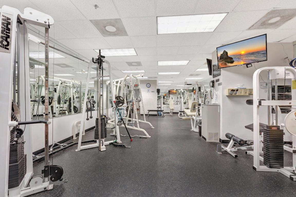 TOWER HOUSE CONDO - Residential