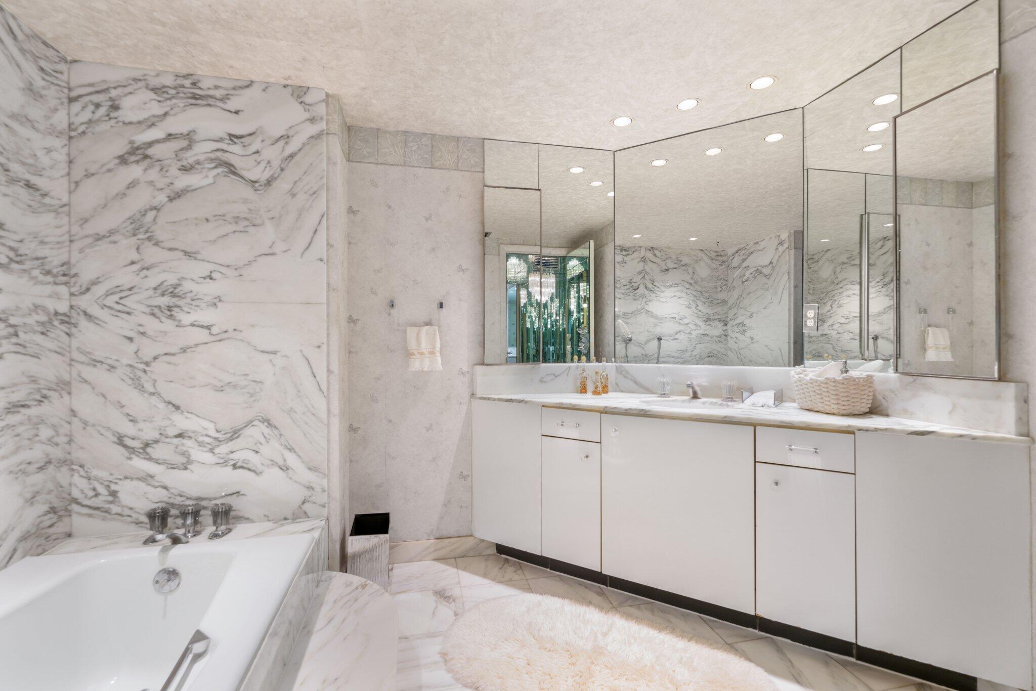 TOWER HOUSE CONDO - Residential