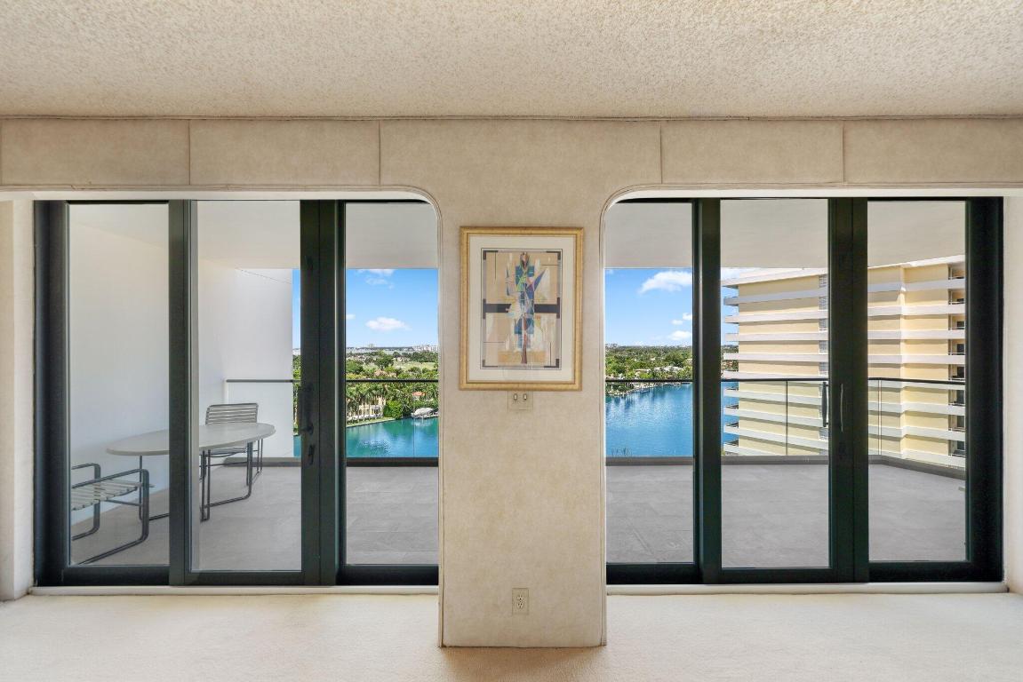 TOWER HOUSE CONDO - Residential