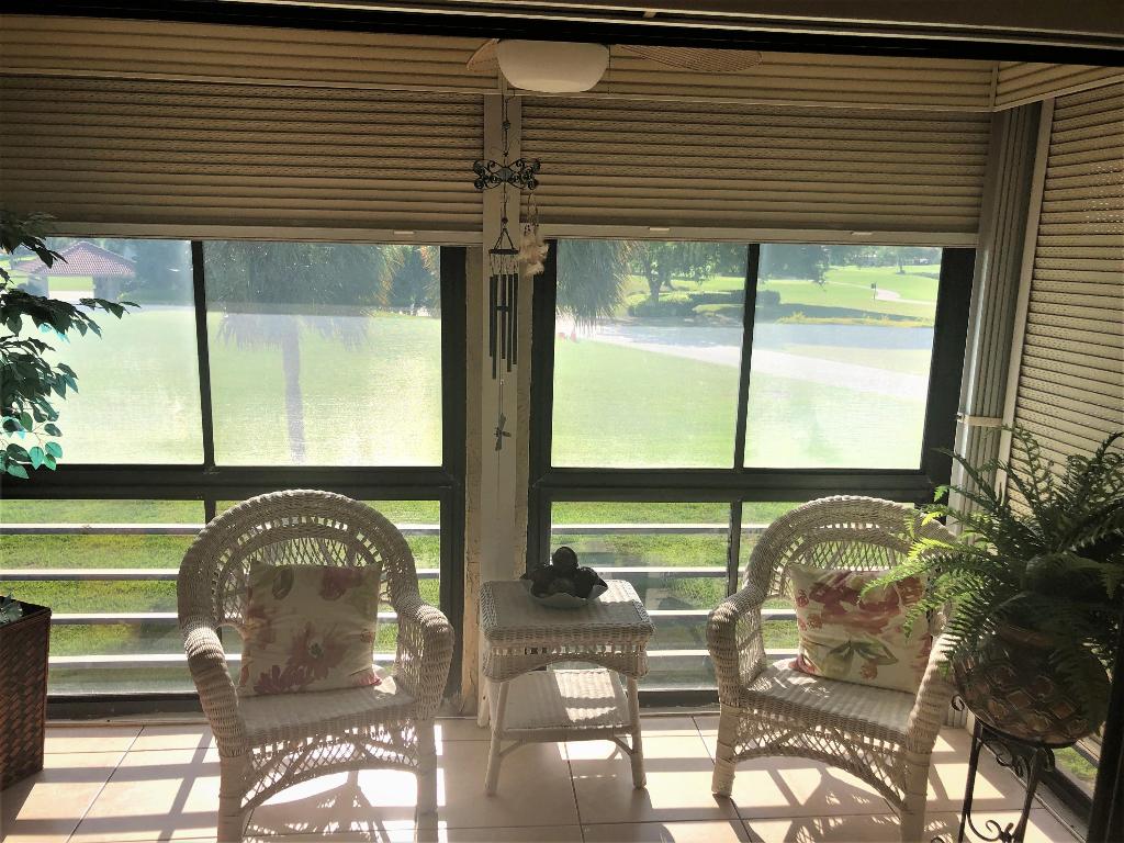 GREEN LAKES CONDO 1 THRU 21 OR3248P1 - Residential