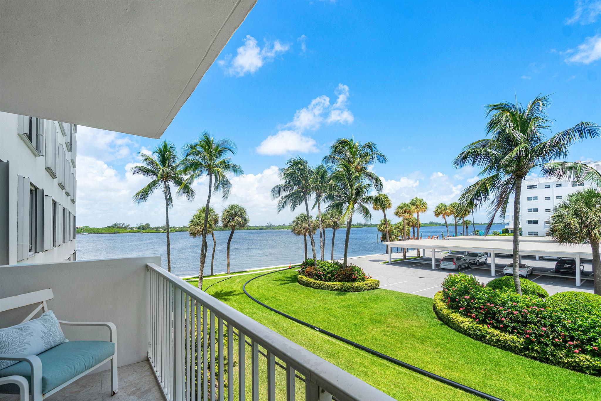 Coastal Perfection on the Intracoastal! This beautifully renovated (brand new) condo features open kitchen, gracious entertaining spaces, TWO bedrooms and TWO bathrooms with beautiful intracoastal views, impact windows, two parking spaces and more! La Palma is a wonderful waterfront offering in Palm Beach. Ocean Access, lovely pool area, GUEST SUITE for visitors and all offered in a private wonderfully managed building. This unit needs nothing-move right in and enjoy the winter season in Palm Beach