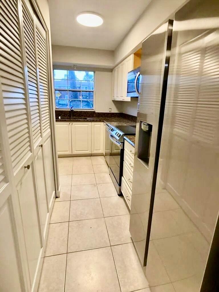 WENDIMERE VILLAS PH II CO - Residential Lease