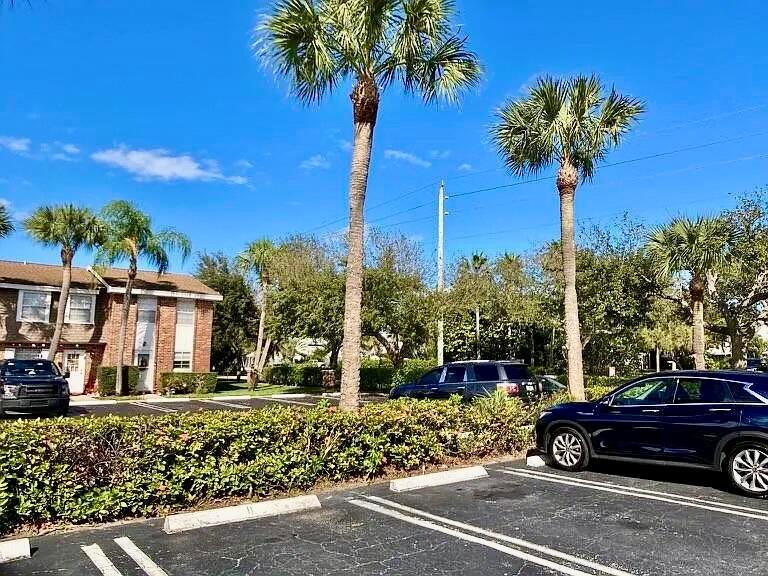 WENDIMERE VILLAS PH II CO - Residential Lease