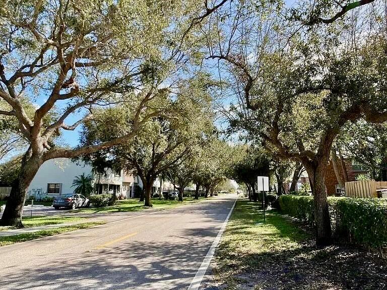 WENDIMERE VILLAS PH II CO - Residential Lease