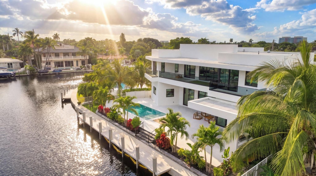 Photo of 4931 NE 25TH Avenue, Lighthouse Point, FL 33064 (MLS # B26094825)