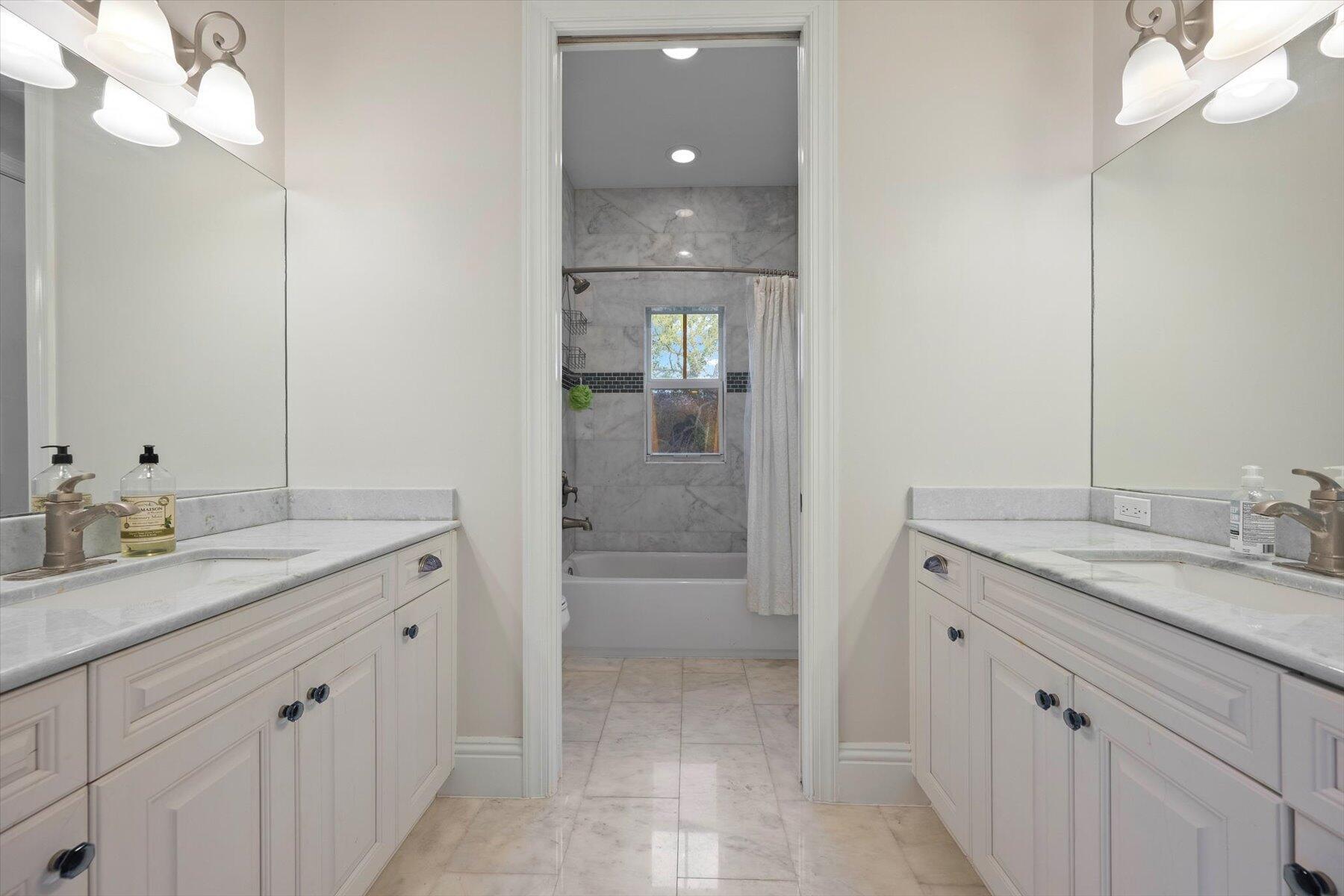 RIVER HAMMOCK - Residential