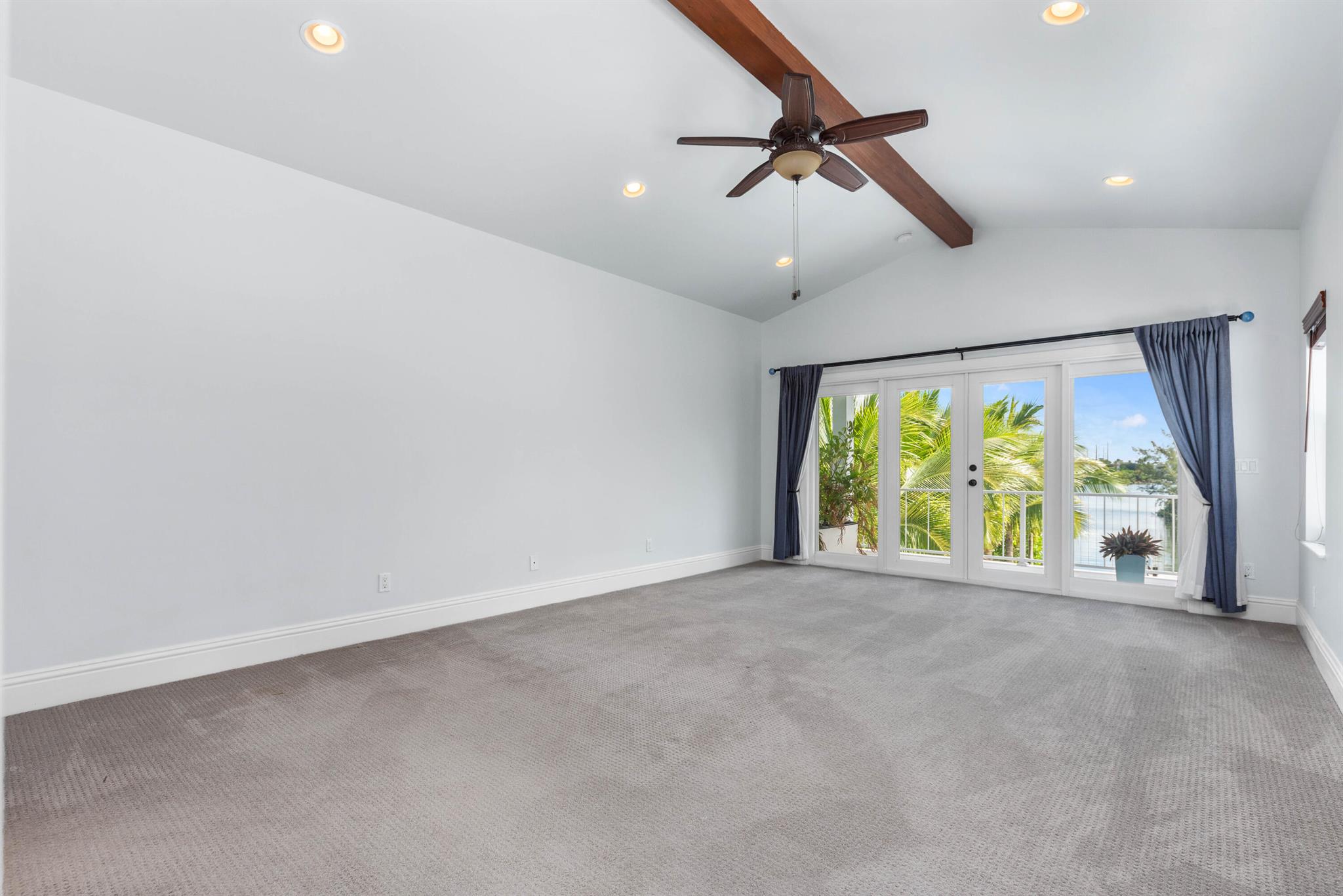 RIVER HAMMOCK - Residential