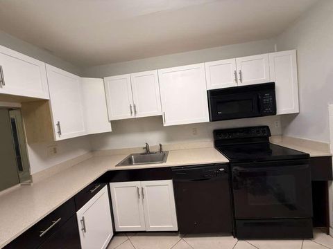 Tiny photo for 3550 NW 104th Avenue #33, Coral Springs, FL 33065 (MLS # B26013062)