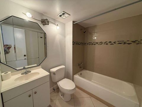 Tiny photo for 3550 NW 104th Avenue #33, Coral Springs, FL 33065 (MLS # B26013062)