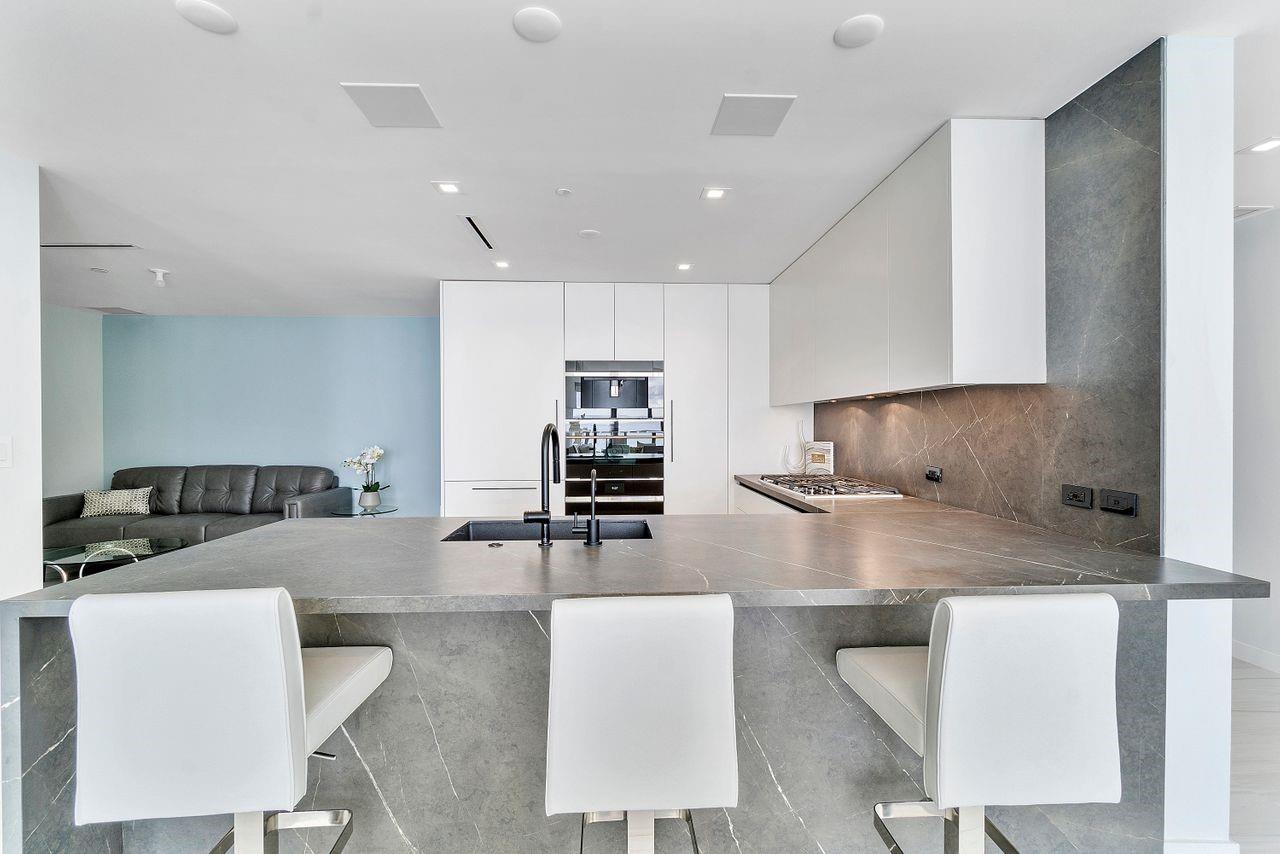 Solemar Beach Condo - Residential