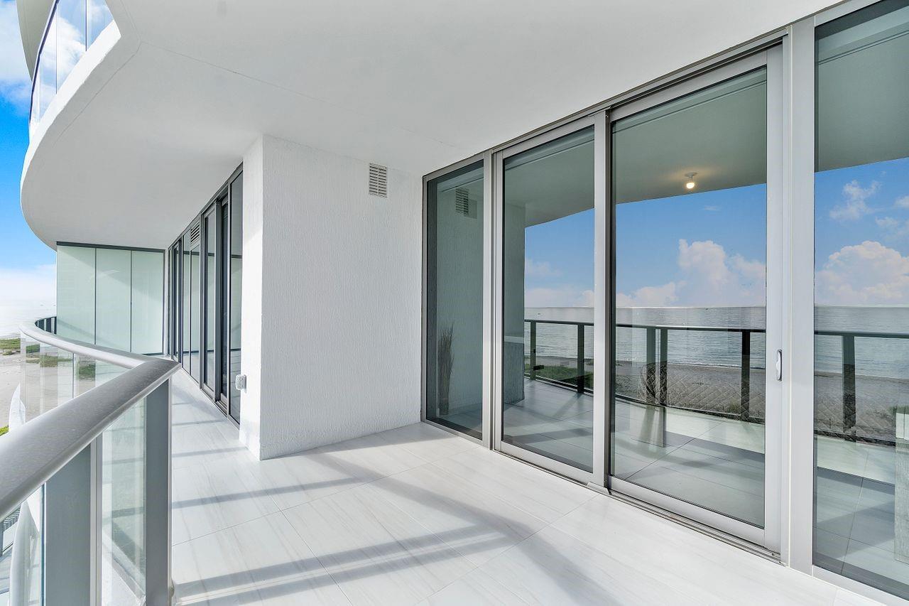 Solemar Beach Condo - Residential