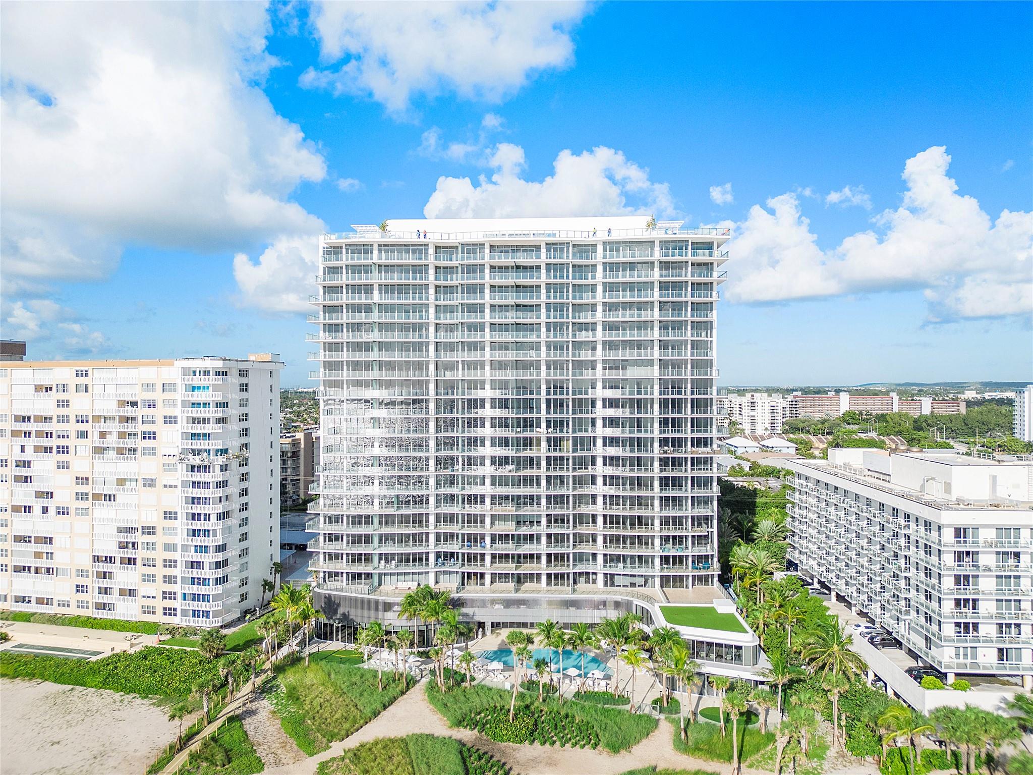 Solemar Beach Condo - Residential