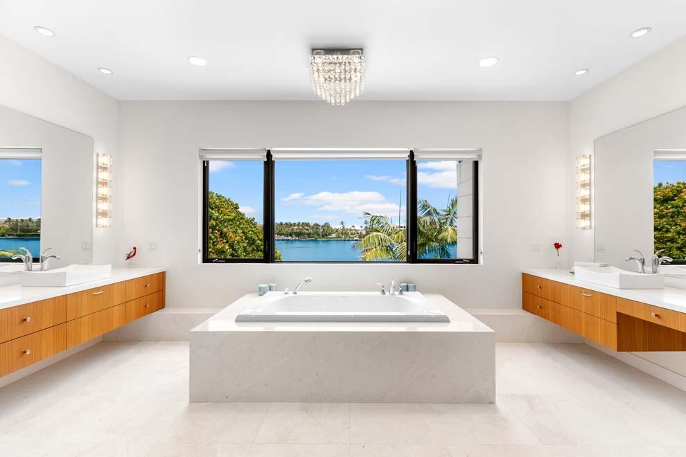 POINT MANALAPAN 11 - Residential