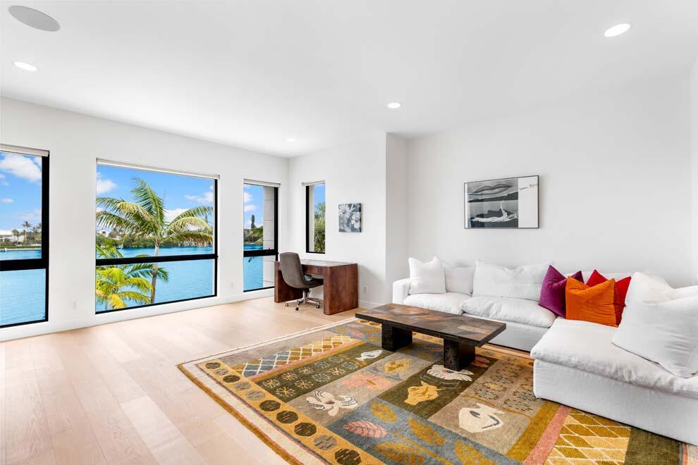 POINT MANALAPAN 11 - Residential