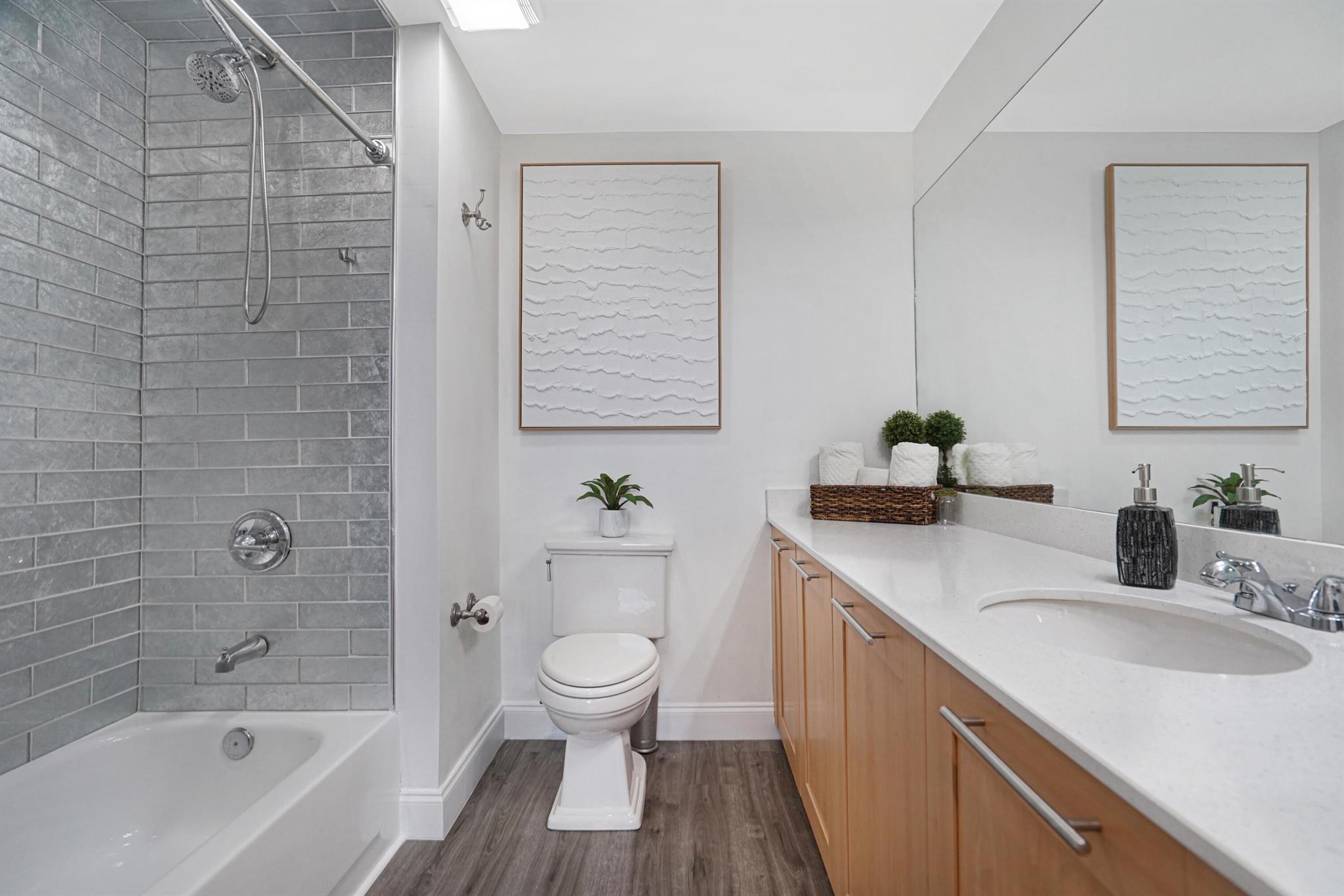 NURIVER LANDING - Residential