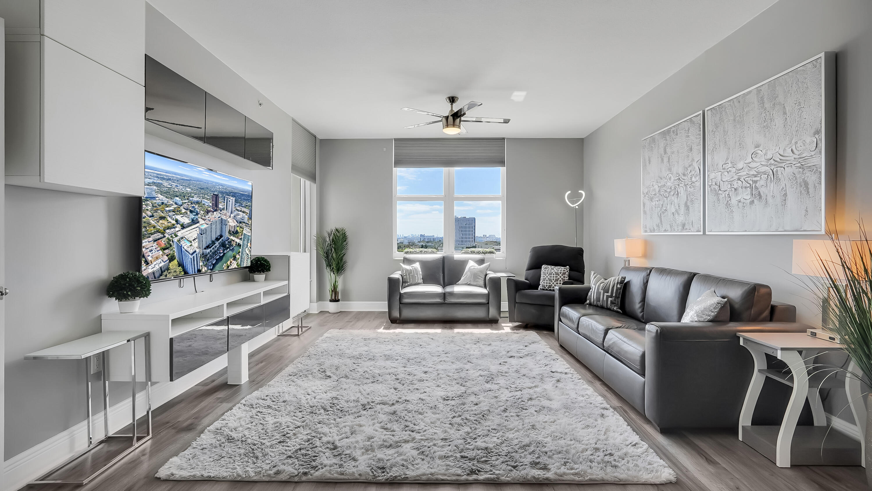 511 SE 5th Avenue 908