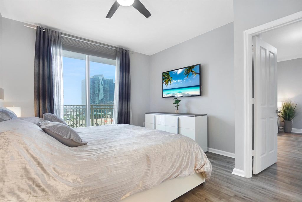 Photo of 511 SE 5th Avenue #908, Fort Lauderdale, FL 33301 (MLS # R11148255)