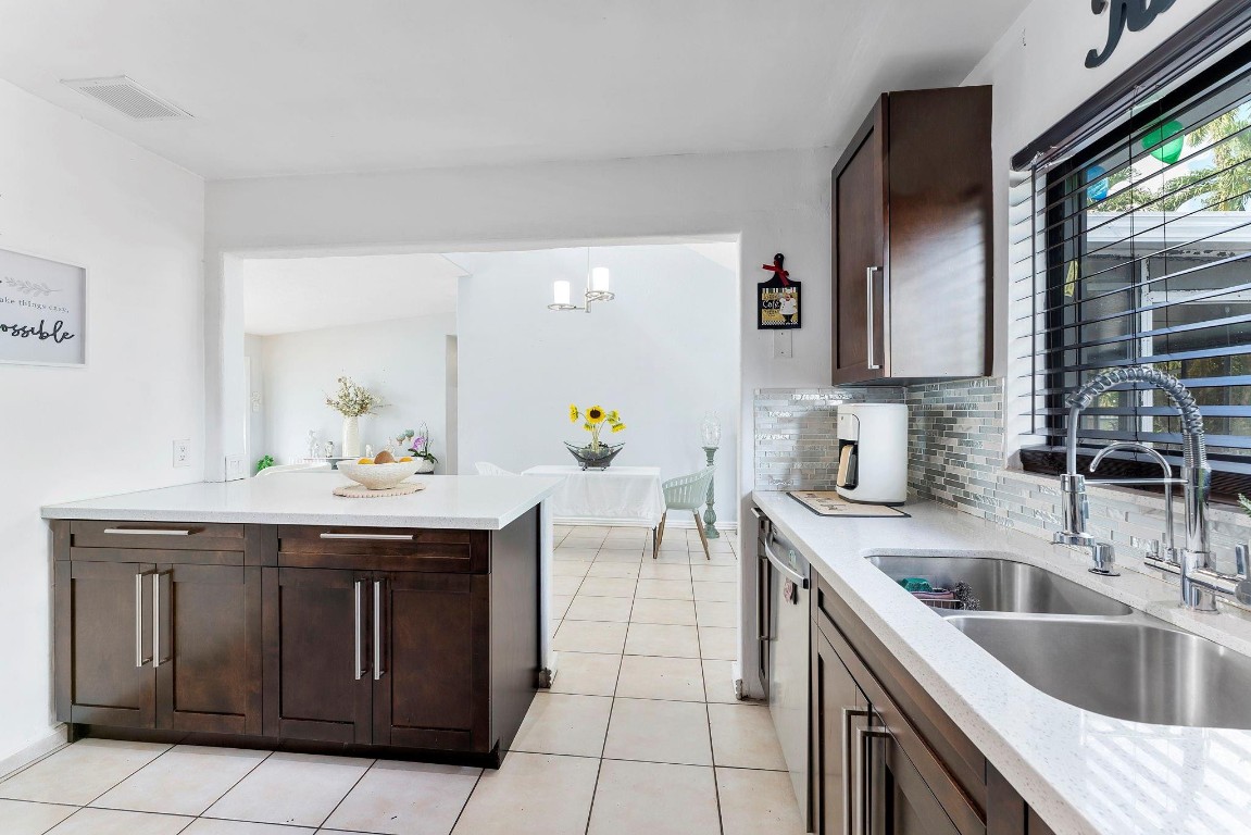 WESTVIEW SEC 2 PART 2 - Residential