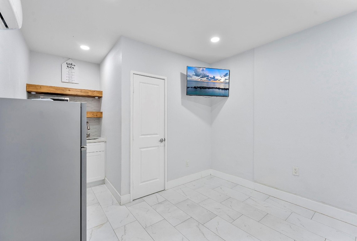 WESTVIEW SEC 2 PART 2 - Residential