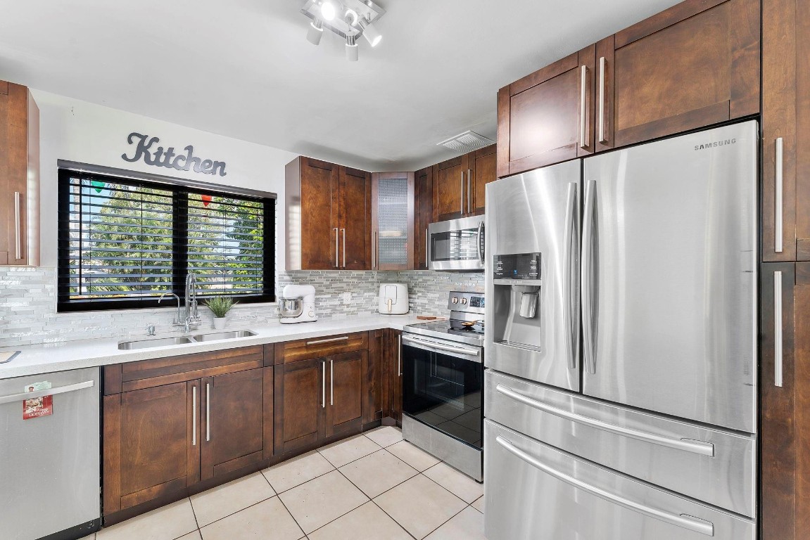 WESTVIEW SEC 2 PART 2 - Residential