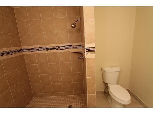 SANDY RIDGE TOWNHOMES - Residential Lease