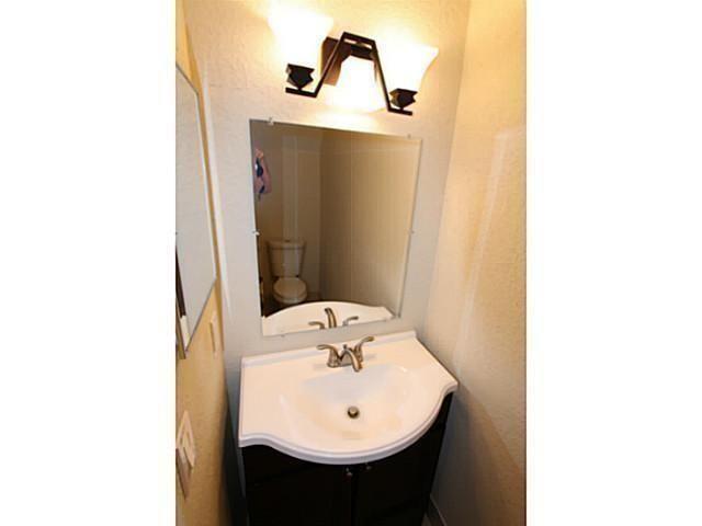 SANDY RIDGE TOWNHOMES - Residential Lease