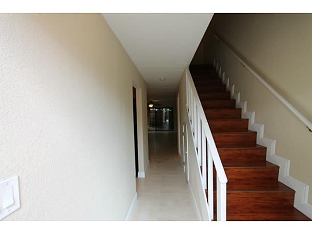 SANDY RIDGE TOWNHOMES - Residential Lease