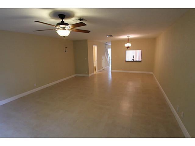 SANDY RIDGE TOWNHOMES - Residential Lease