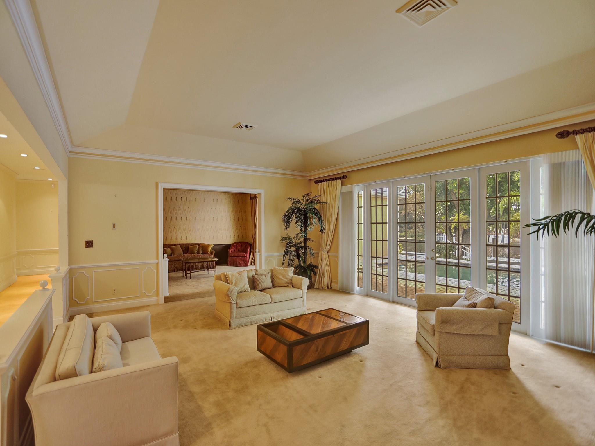 Bay Colony - Residential