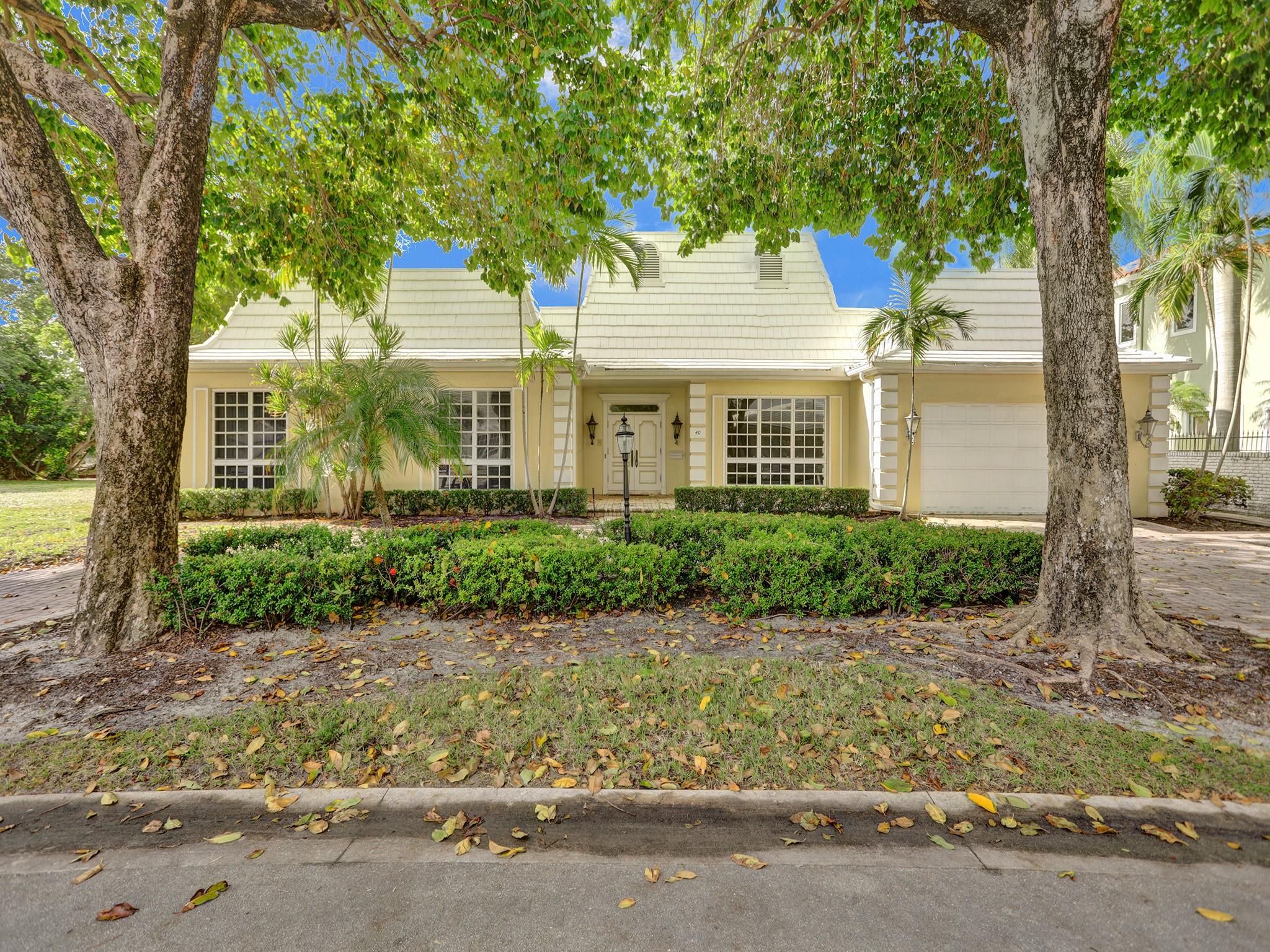 Bay Colony - Residential