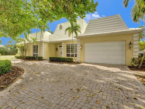 40 Compass Isle Fort Lauderdale FL 33308
