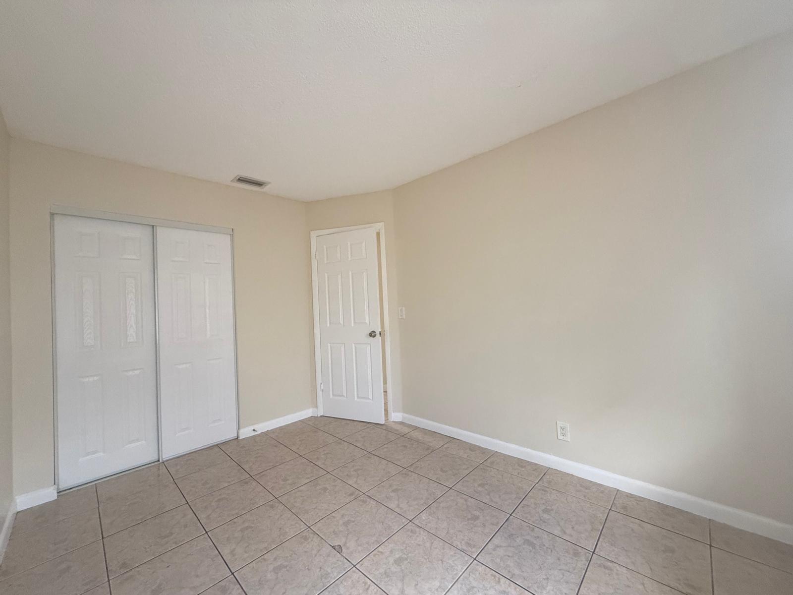 Lauderdale North Park Sec - Residential Lease