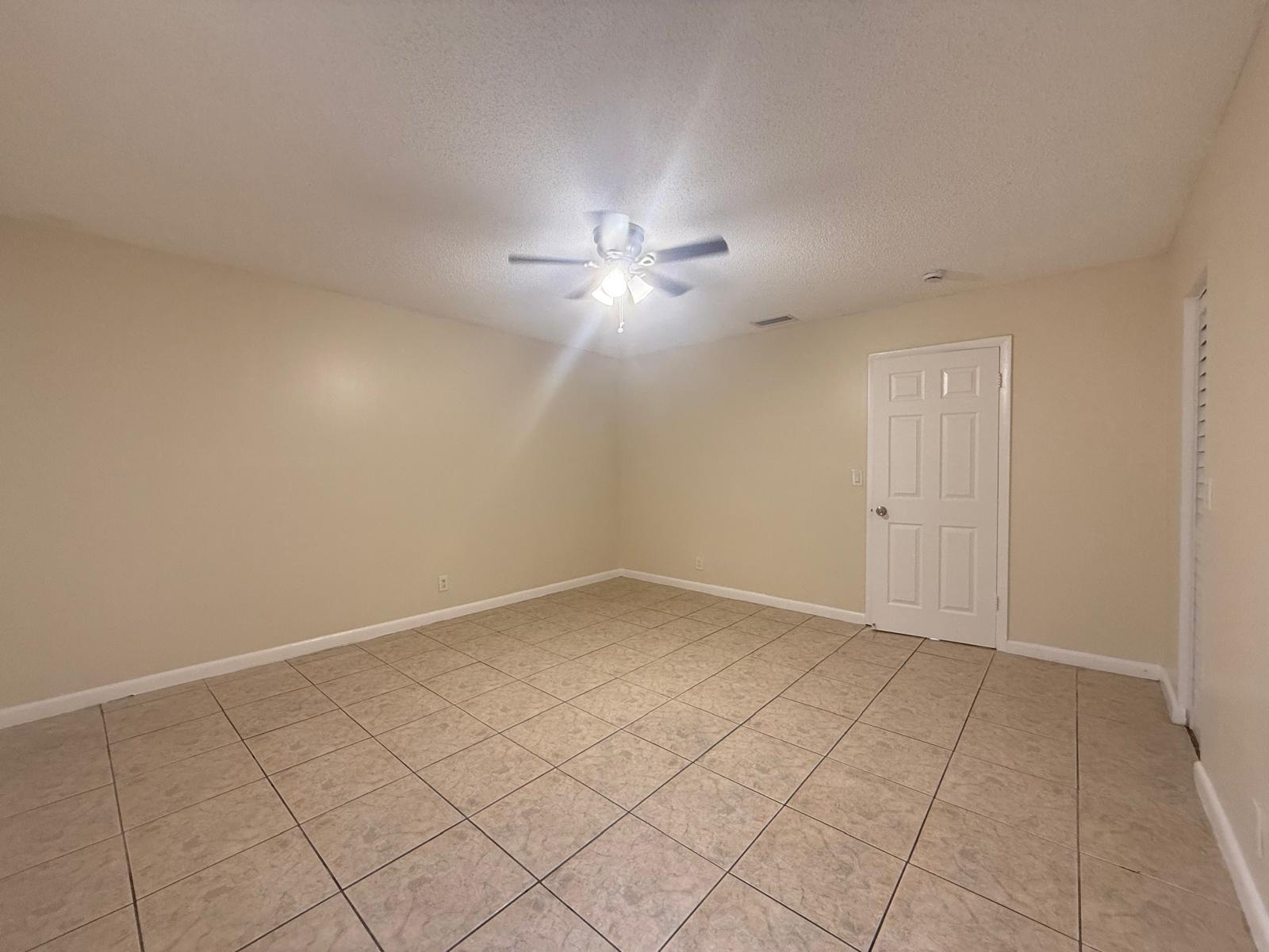 Lauderdale North Park Sec - Residential Lease