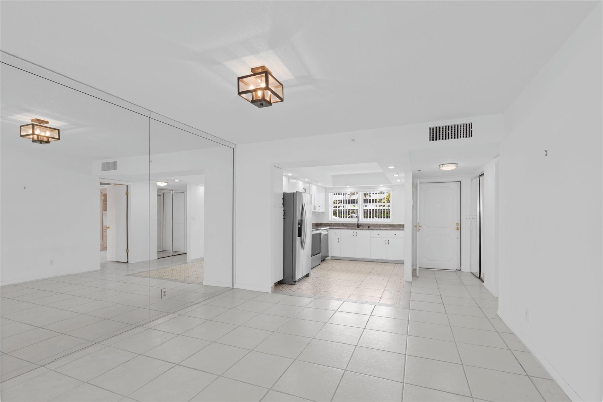3300 S Ocean Blvd 123C