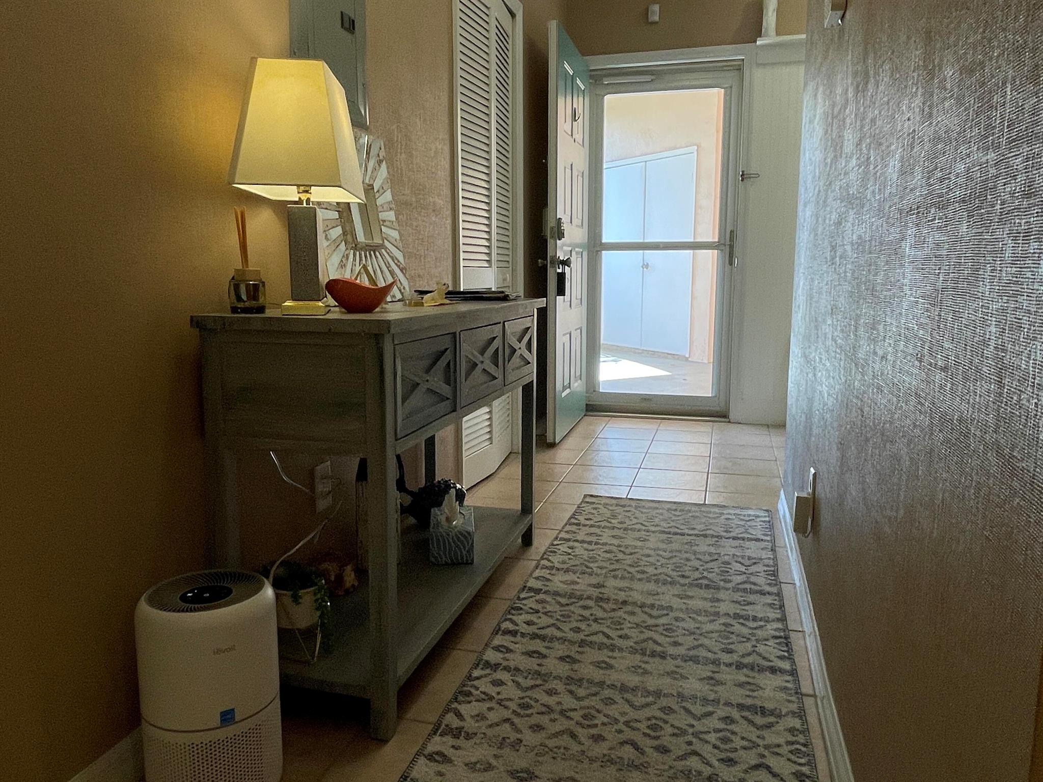 GOLF VILLAS II CONDOMINIU - Residential Lease