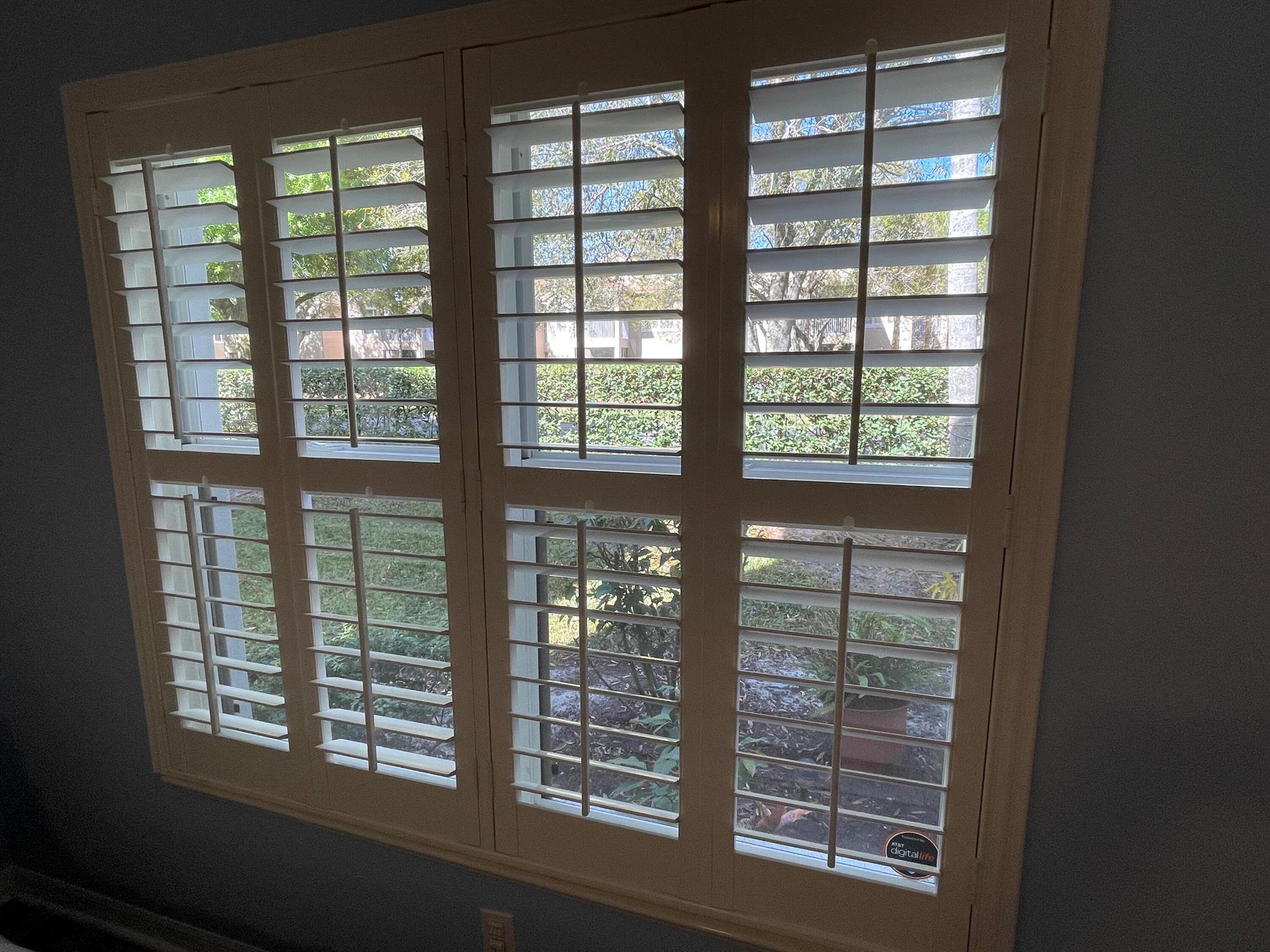 GOLF VILLAS II CONDOMINIU - Residential Lease