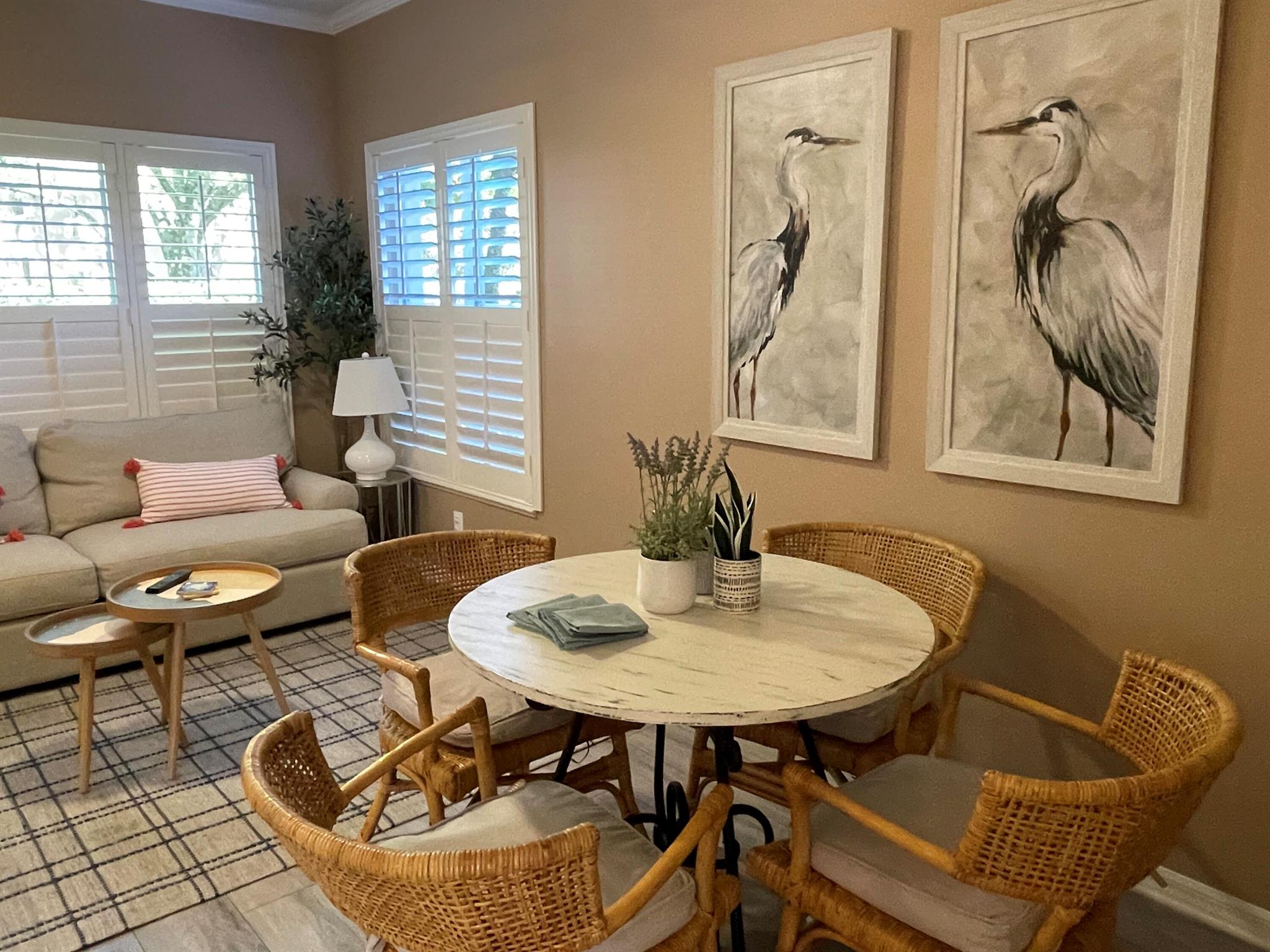 GOLF VILLAS II CONDOMINIU - Residential Lease