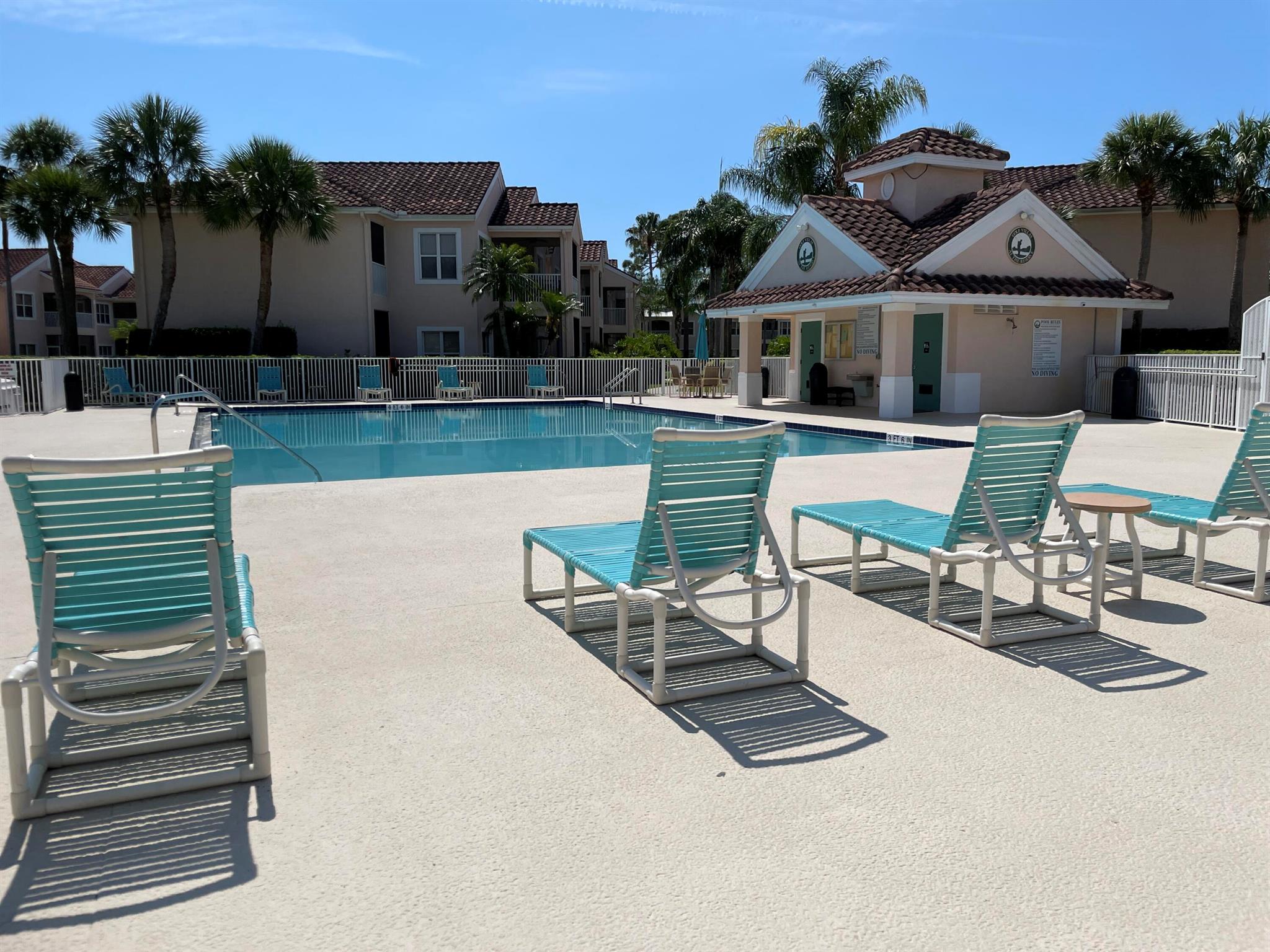 GOLF VILLAS II CONDOMINIU - Residential Lease