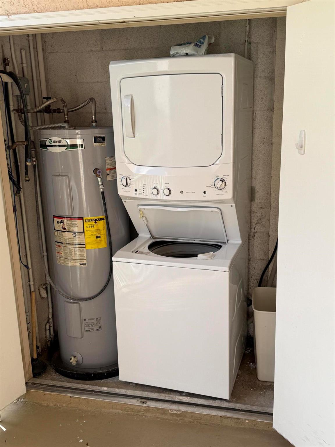 GOLF VILLAS II CONDOMINIU - Residential Lease