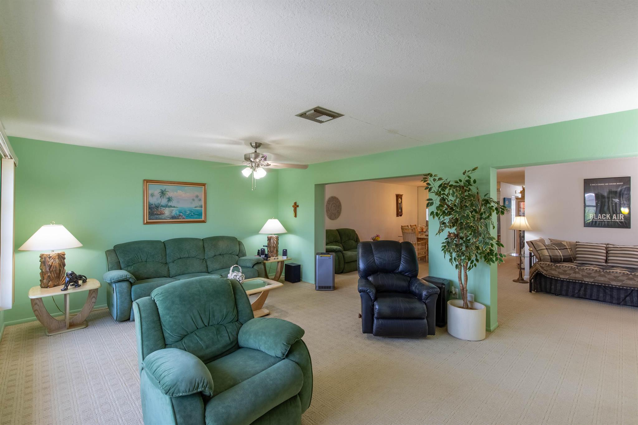 CRESTHAVEN CONDO TOWNHOMES SEC 2 - Residential