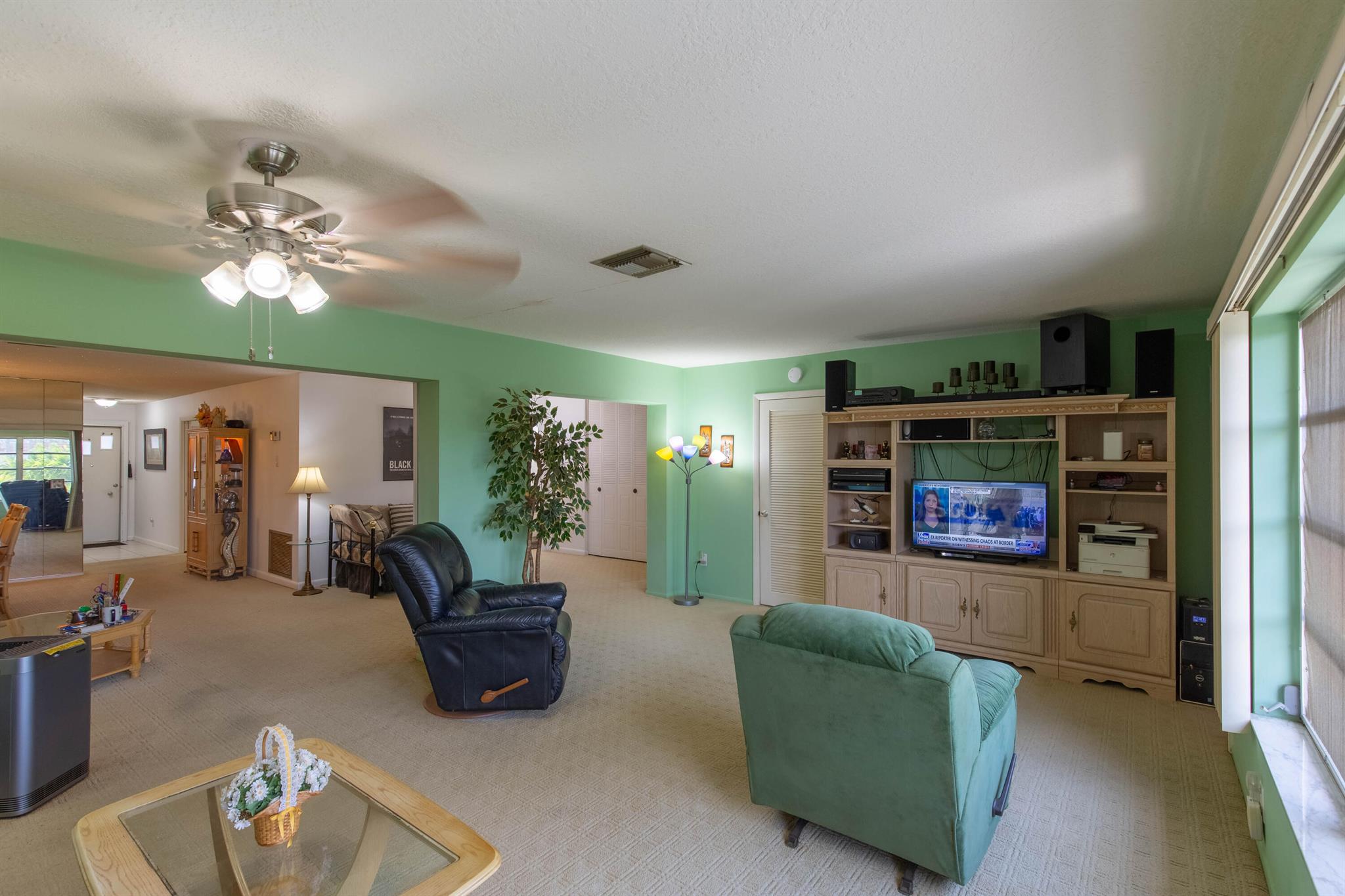 CRESTHAVEN CONDO TOWNHOMES SEC 2 - Residential