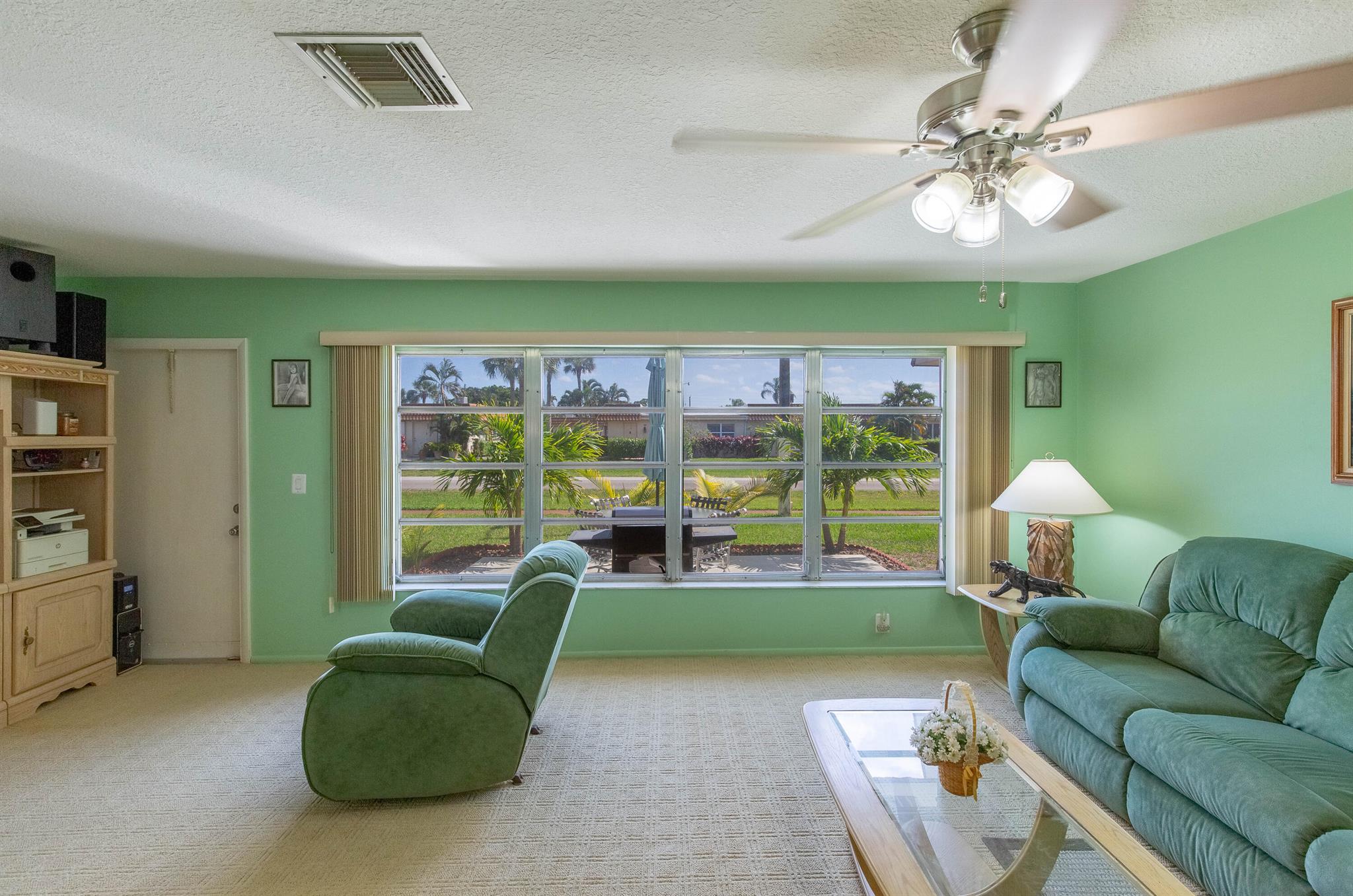 CRESTHAVEN CONDO TOWNHOMES SEC 2 - Residential