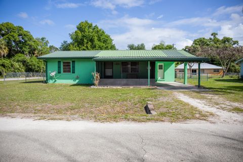 1120 SW 8th Court Okeechobee FL 34974