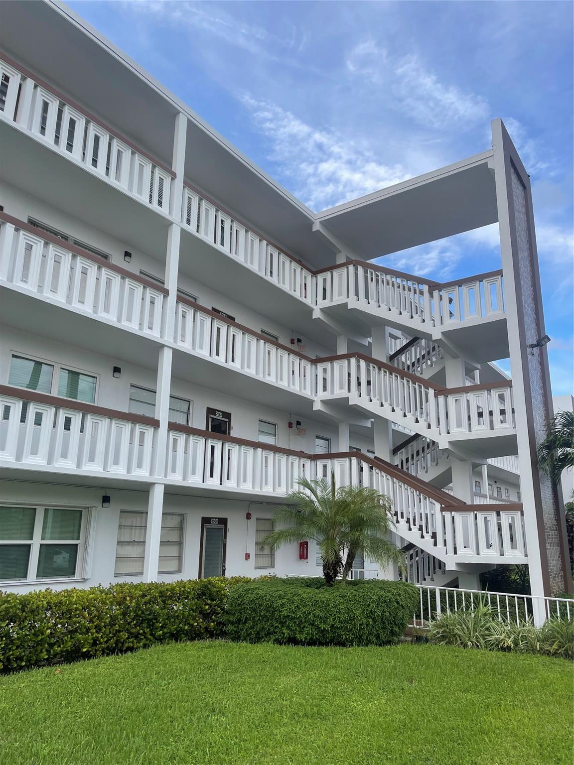 Century Village East - Residential