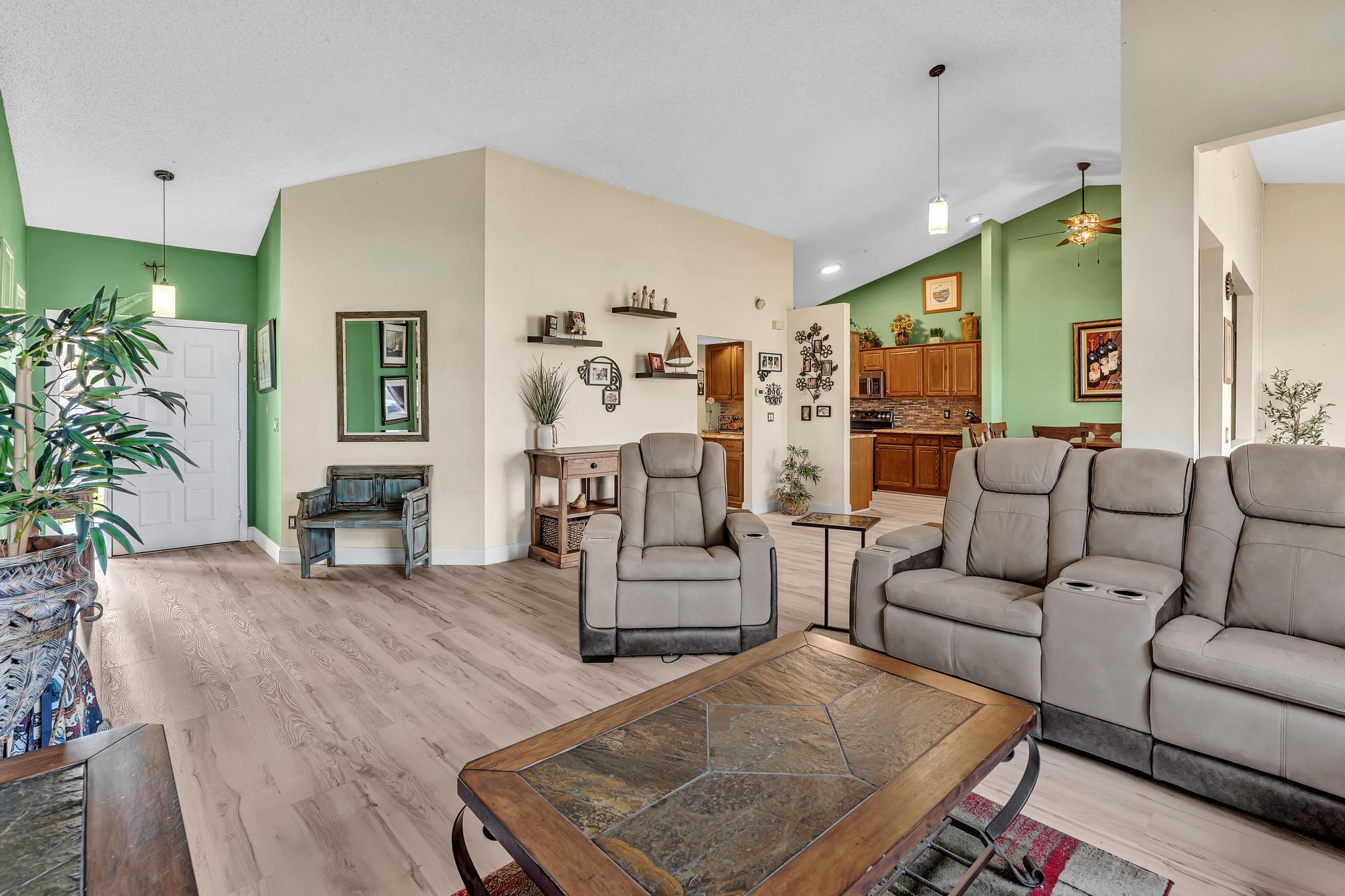 ABERDEEN - Residential